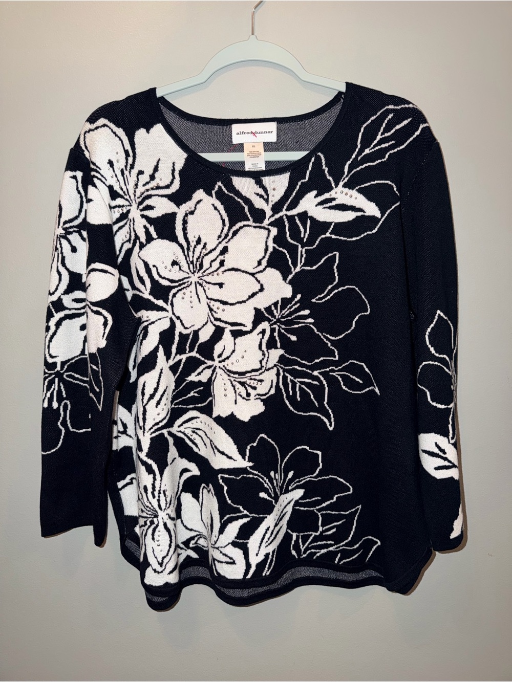 Alfred Dunner Black and White Floral Crew Neck Sweater size XL fall luxury